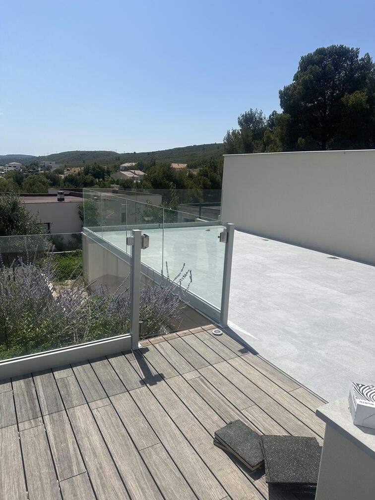 Garde-corps en verre à Montpellier