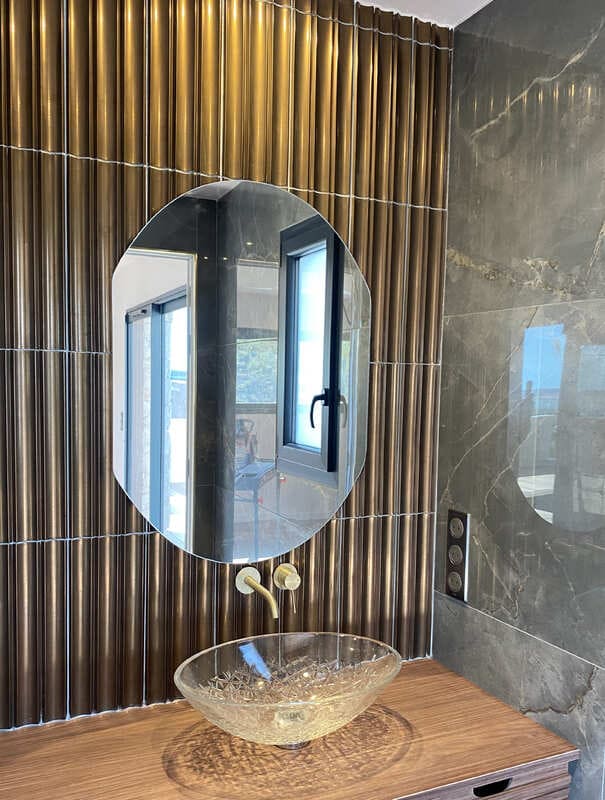 Miroirs sur-mesure et glace sur Montpellier et ses alentours dans l'Hérault